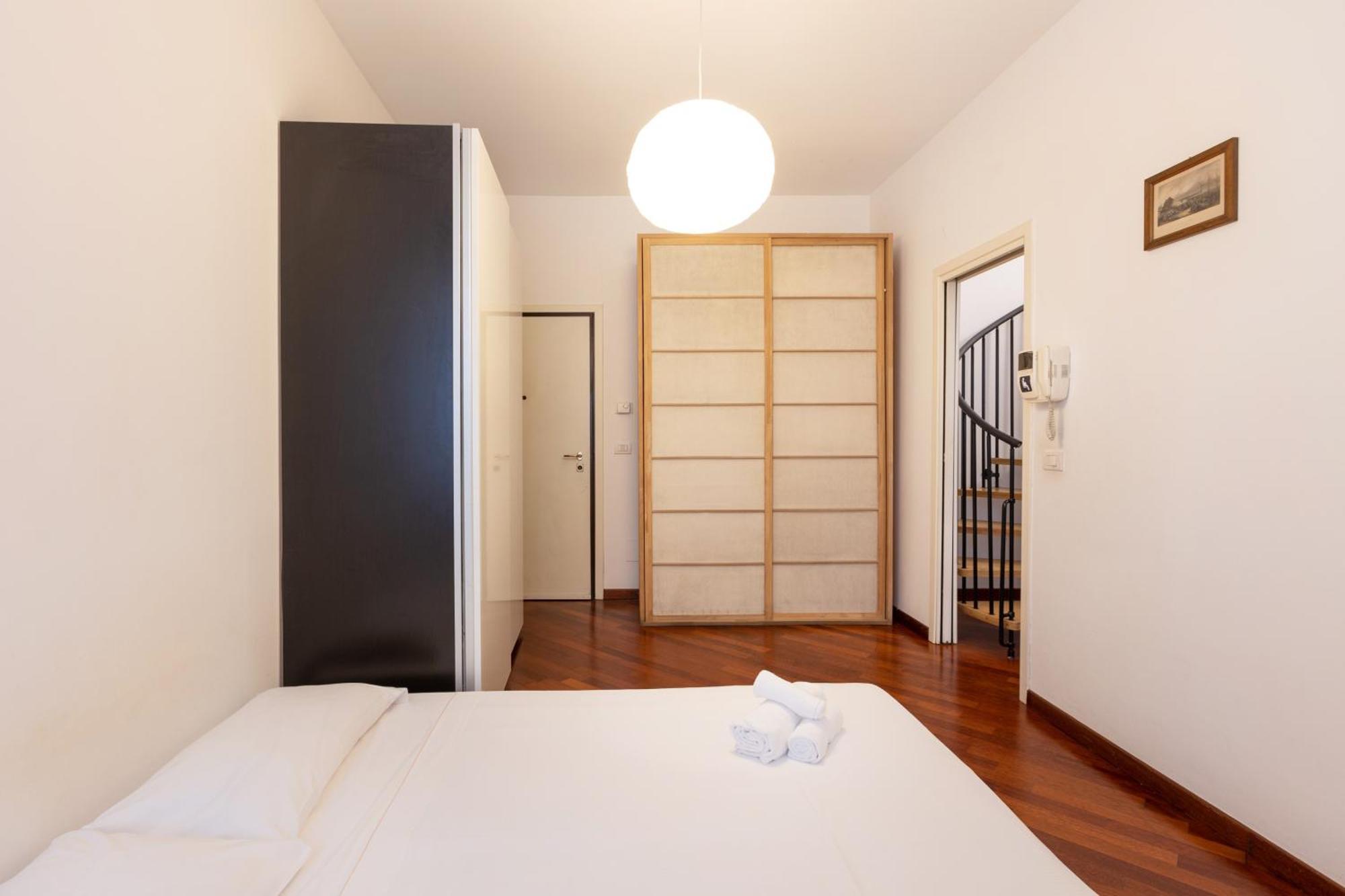 Splendid One Bedroom 2 Level Duomo - Mirable Pm * Milan